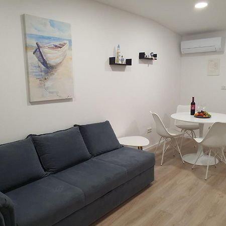 Apartments Malalu เนอุม ห้อง รูปภาพ
