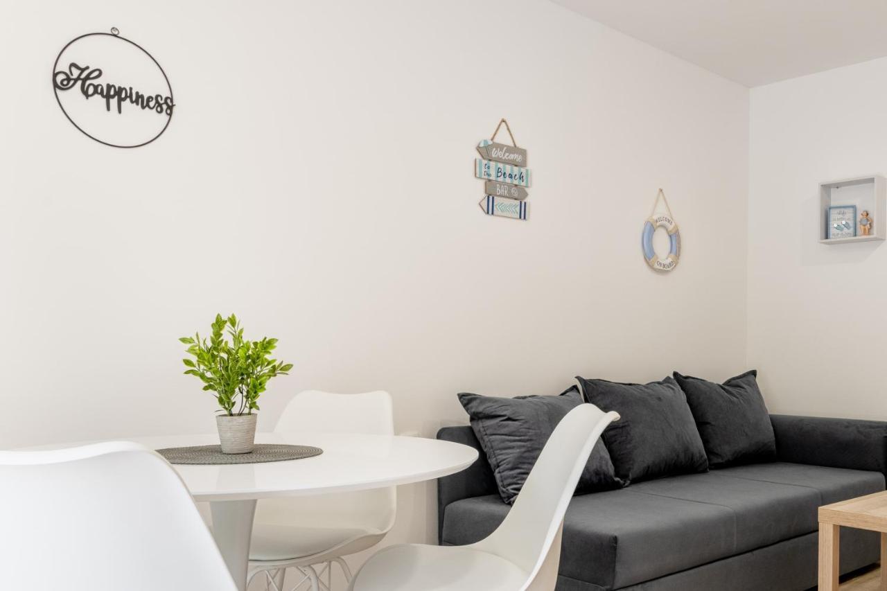 Apartments Malalu เนอุม ภายนอก รูปภาพ