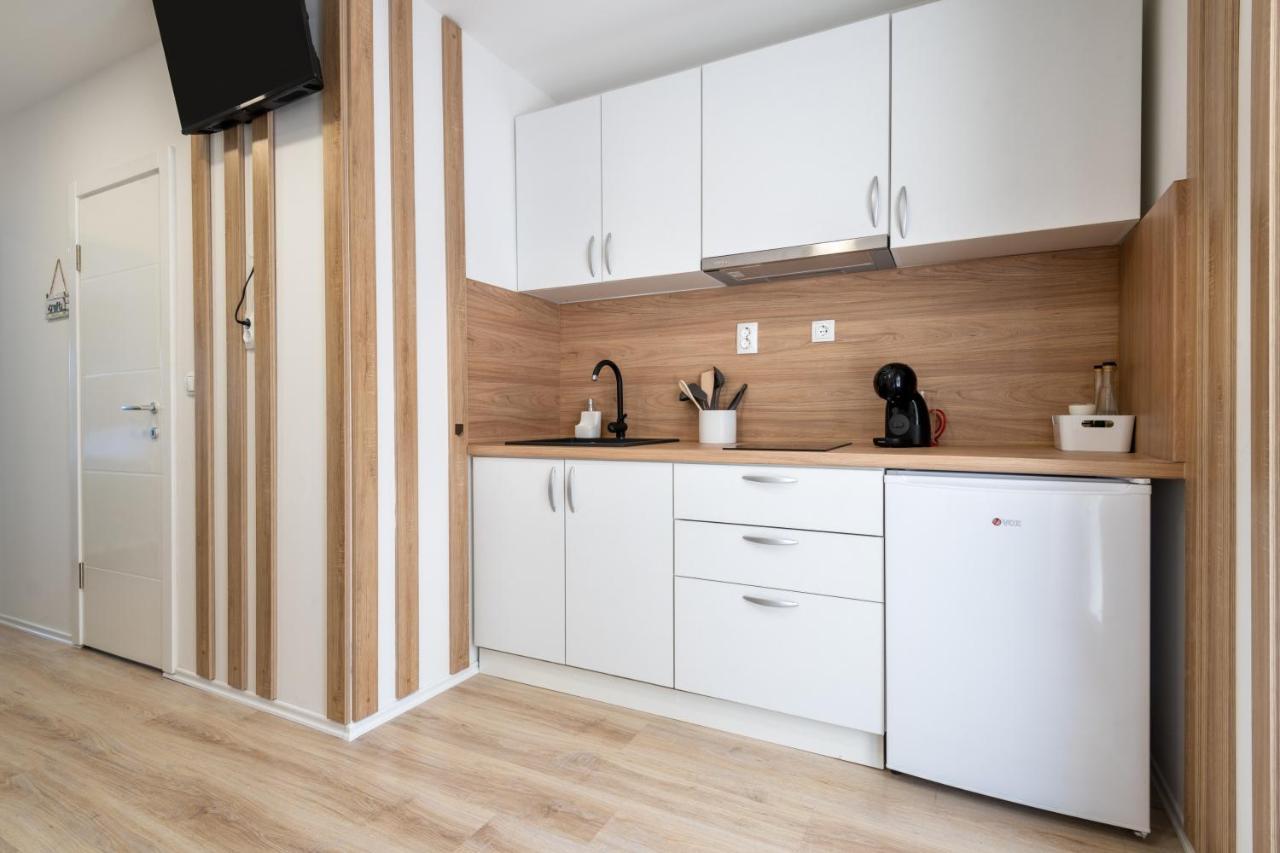 Apartments Malalu เนอุม ภายนอก รูปภาพ