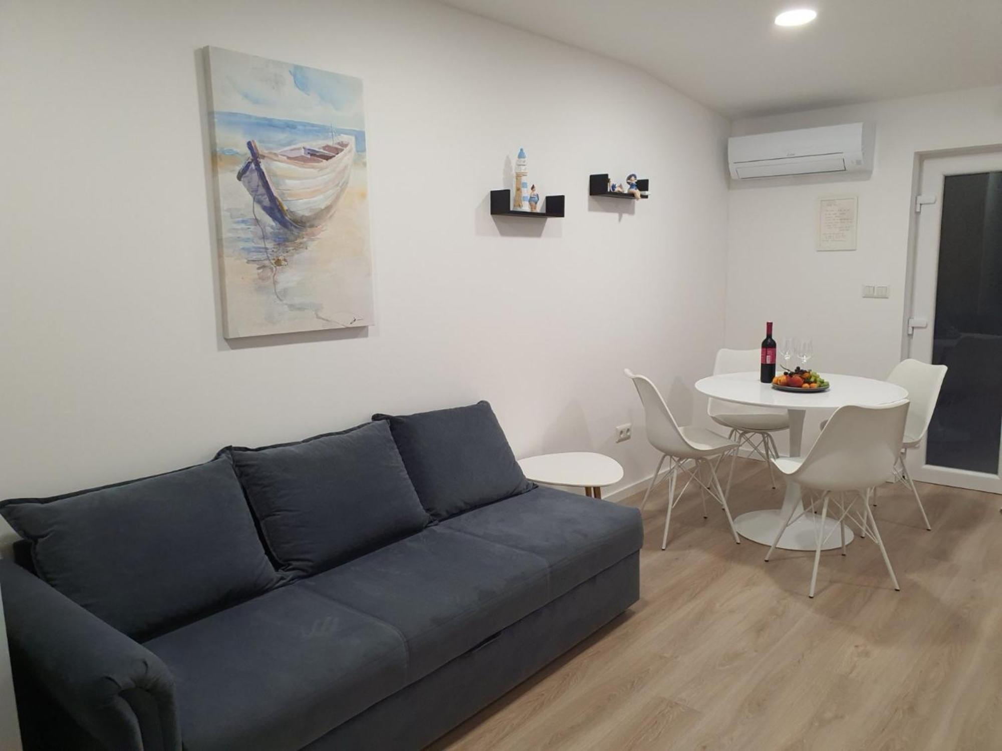 Apartments Malalu เนอุม ห้อง รูปภาพ